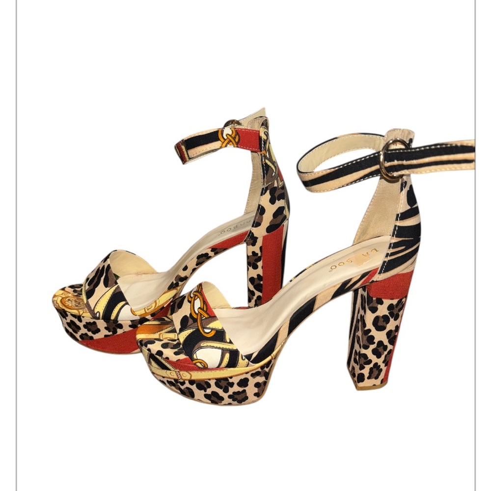 BAMBOO Leopard Print Heels with Red and Gold Details size 8.5